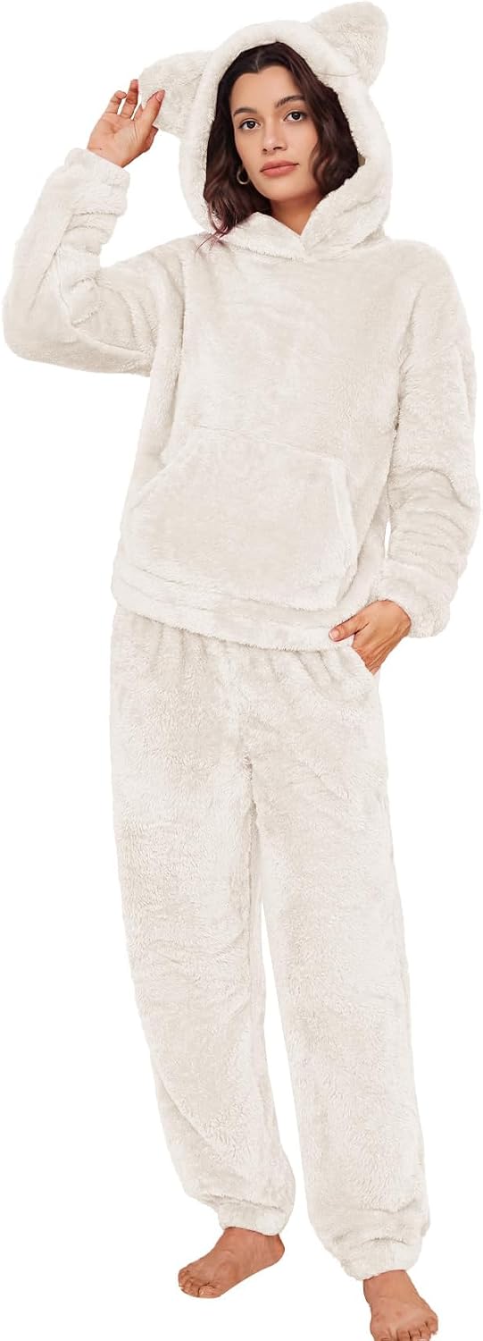 Women's Fleece Bear Ear Pajama Set