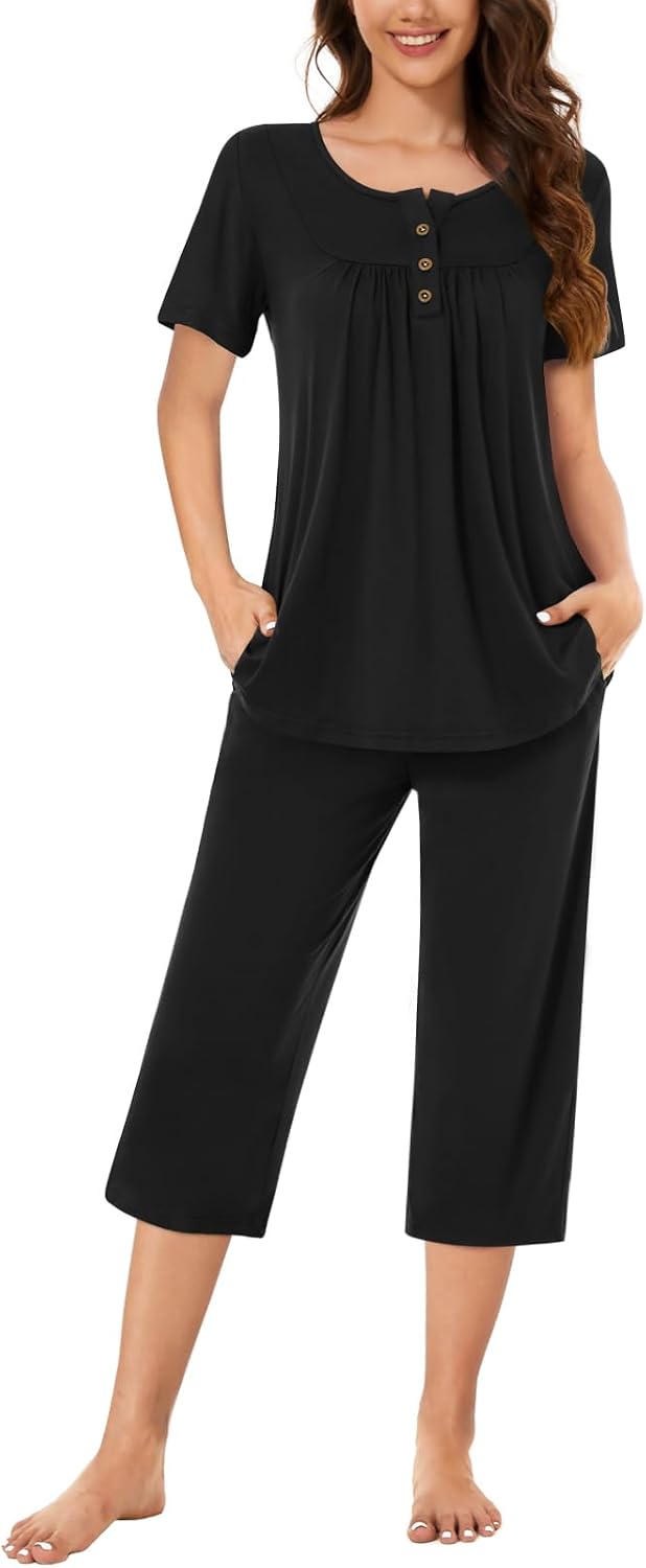 Women’s Henley Capri Pajama Set