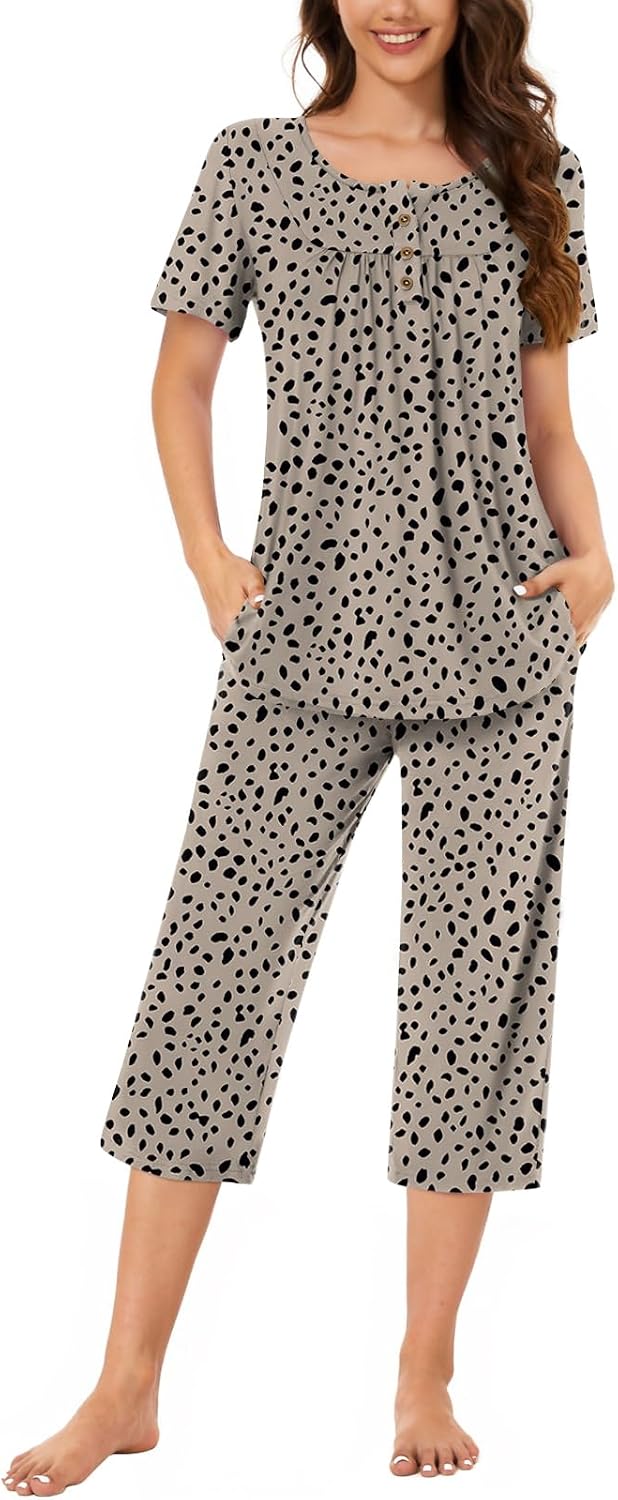 Women’s Henley Capri Pajama Set