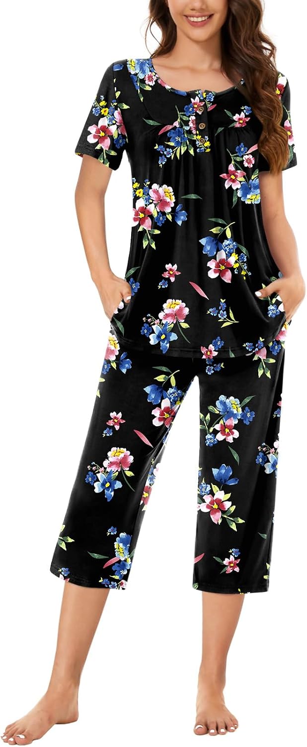 Women’s Henley Capri Pajama Set