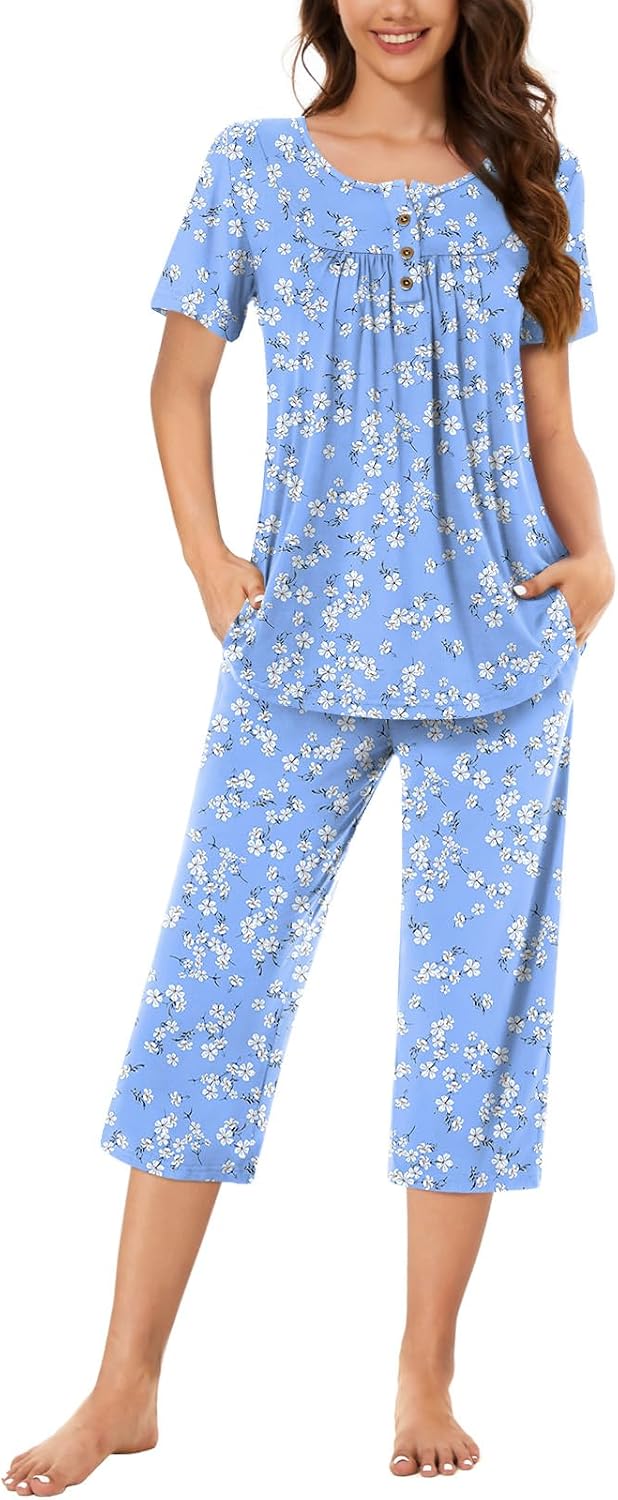 Women’s Henley Capri Pajama Set