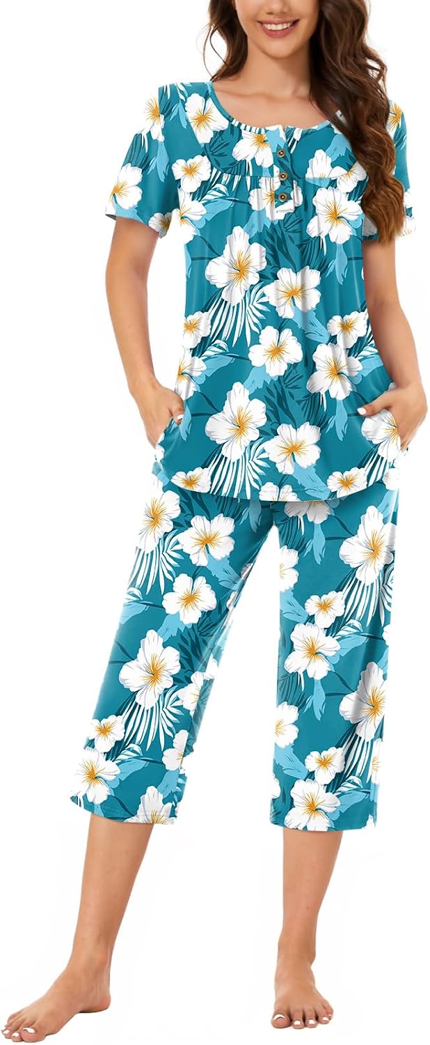 Women’s Henley Capri Pajama Set