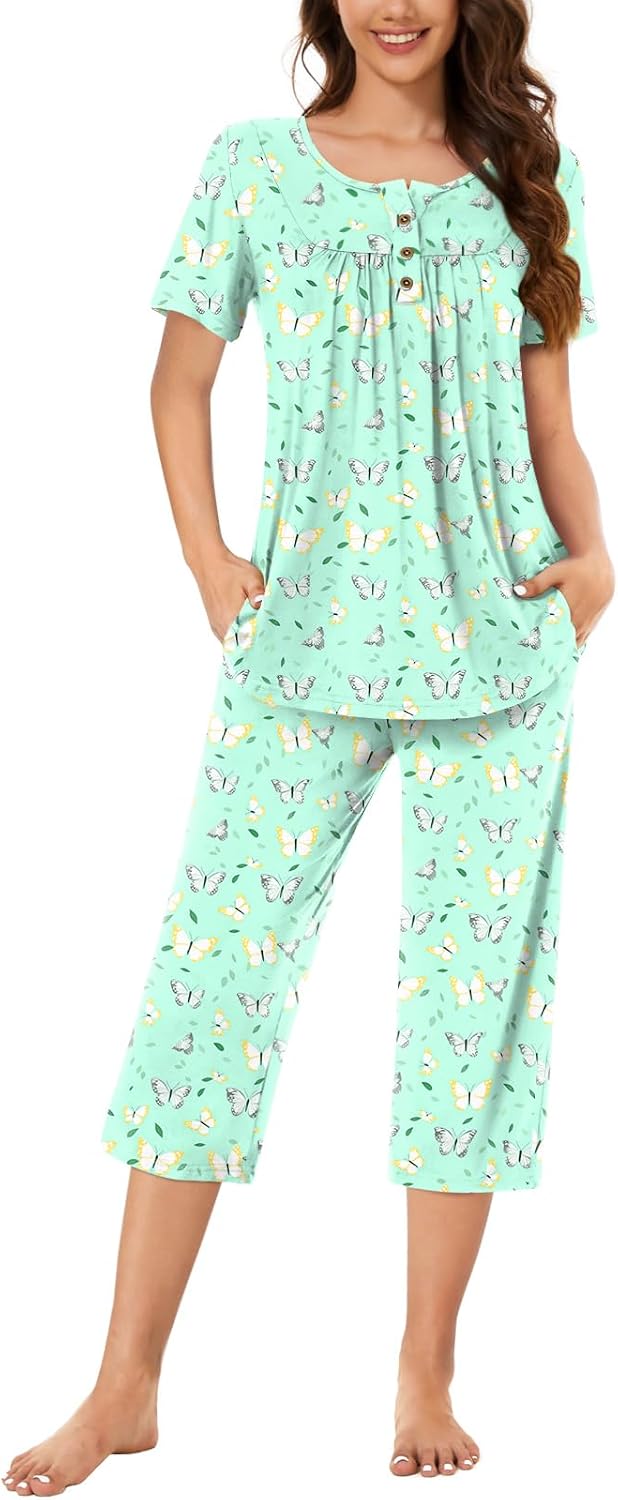 Women’s Henley Capri Pajama Set